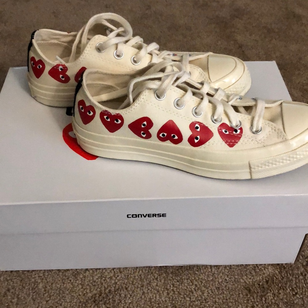 COMME des GARÇONS/Chuck Taylors